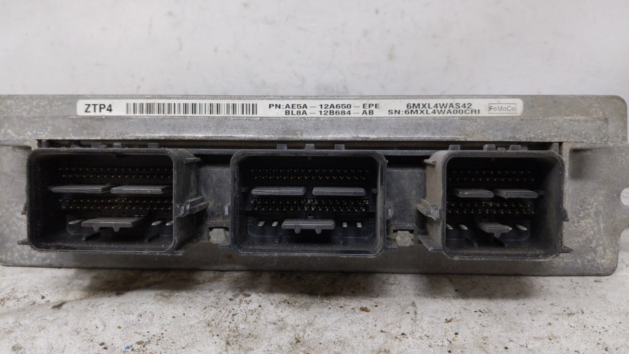 2011-2012 Ford Fusion PCM Engine Control Computer ECU ECM PCU OEM P/N:AE5A-12A560-EPE AE5Z-12A560-EPE Fits Fits 2011 2012 OE