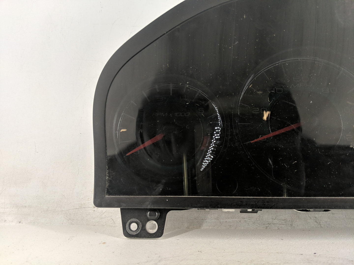 2011-2012 Ford Fusion Instrument Cluster Speedometer Gauges P/N:BE5T-10849-CD Fits Fits 2011 2012 OEM Used Auto Parts - Oemu