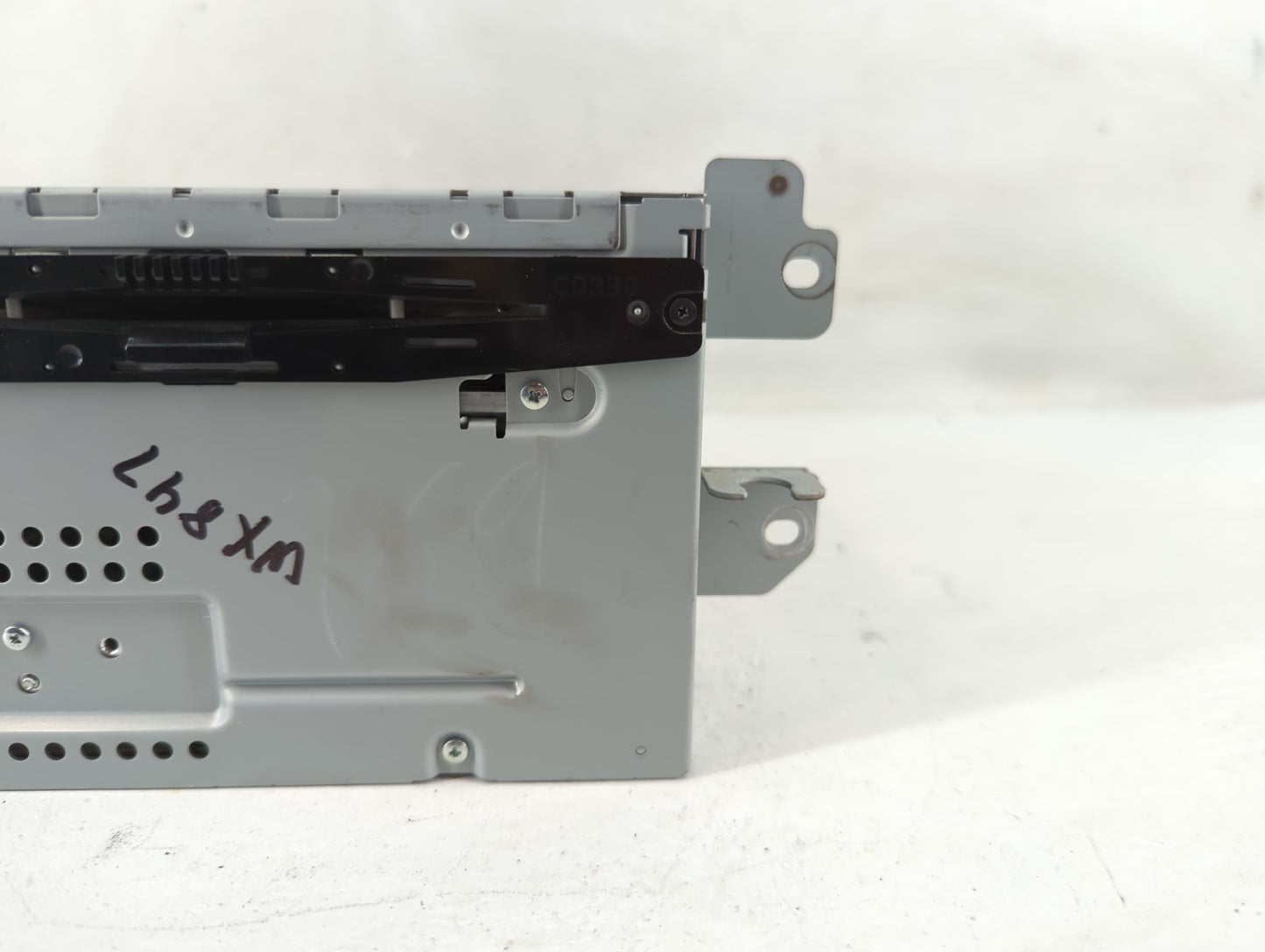 2010-2012 Ford Fusion Radio AM FM Cd Player Receiver Replacement P/N:BE5T-19C157-AB Fits Fits 2010 2011 2012 OEM Used Auto P