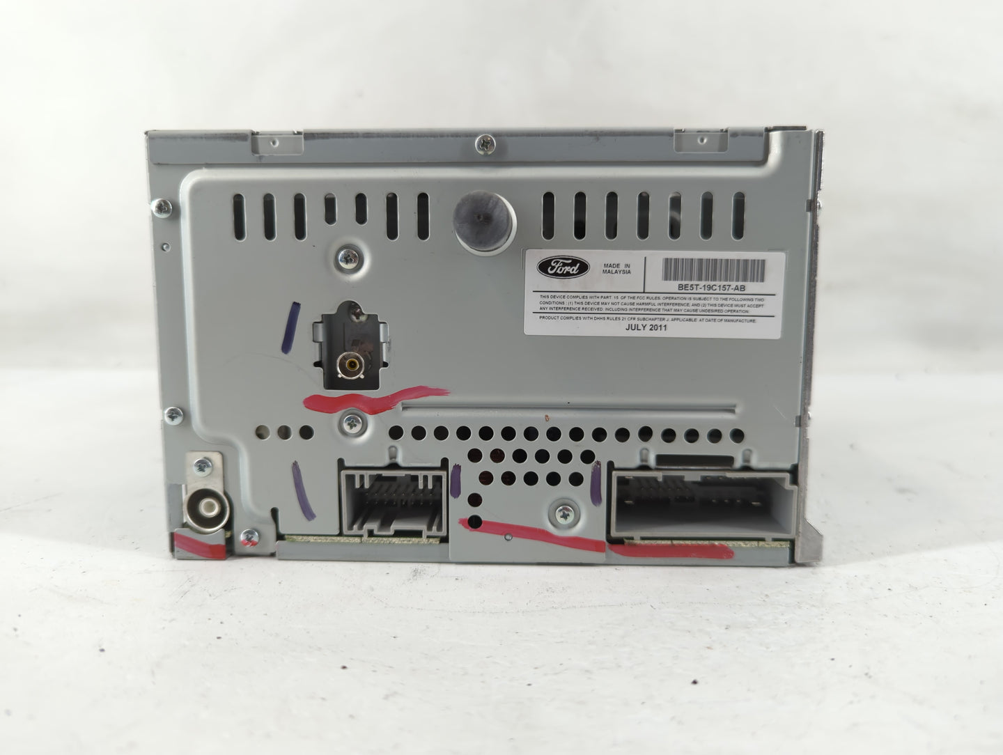 2010-2012 Ford Fusion Radio AM FM Cd Player Receiver Replacement P/N:BE5T-19C157-AB Fits Fits 2010 2011 2012 OEM Used Auto P