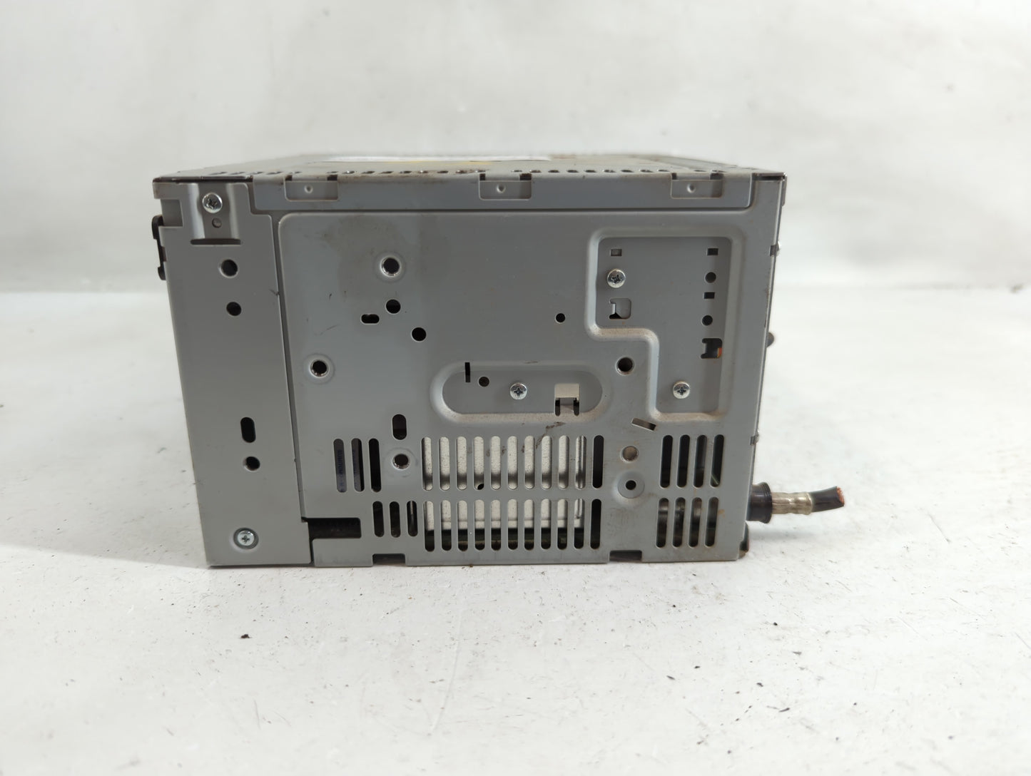 2012 Ford Fusion Radio AM FM Cd Player Receiver Replacement P/N:BE5T-19C157-AB Fits OEM Used Auto Parts - Oemusedautoparts1.