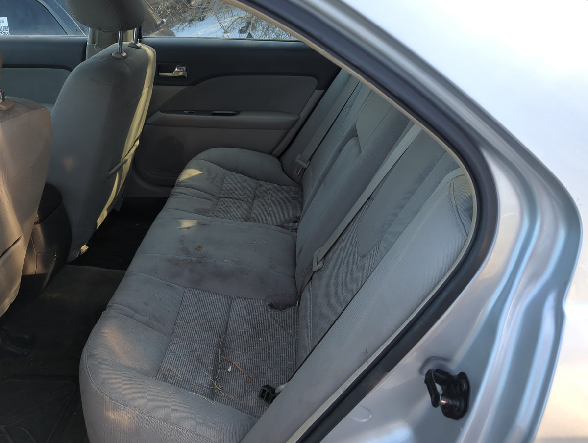 2012 Ford Fusion Rear Seat Oem 1254791 - Oemusedautoparts1.com
