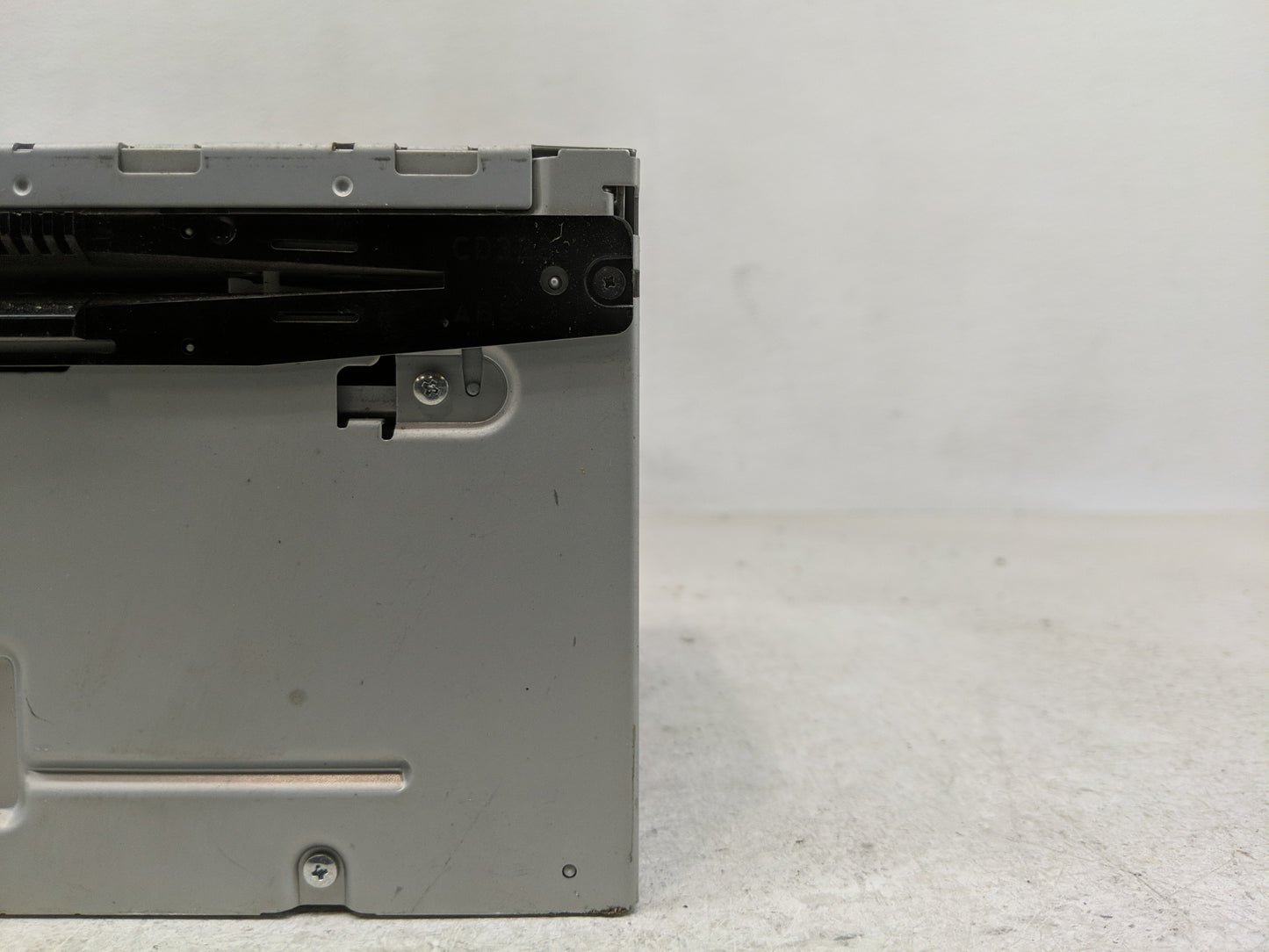 2011-2012 Ford Fusion Radio AM FM Cd Player Receiver Replacement P/N:BE5T-18D822-AB Fits Fits 2011 2012 OEM Used Auto Parts 