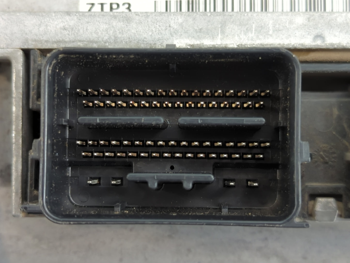 2012 Ford Fusion PCM Engine Control Computer ECU ECM PCU OEM P/N:BL8A-12B684-AB AE5A-12A650-EPD Fits OEM Used Auto Parts - O
