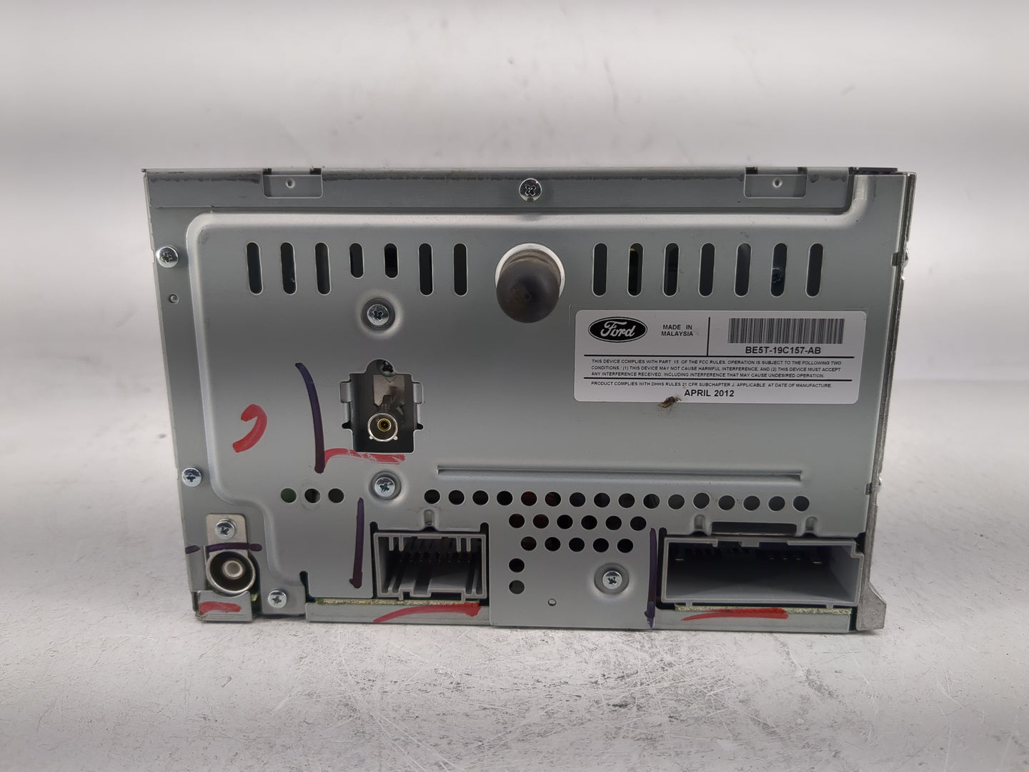 2010-2012 Ford Fusion Radio AM FM Cd Player Receiver Replacement P/N:BE5T-19C157-AB Fits Fits 2010 2011 2012 OEM Used Auto P