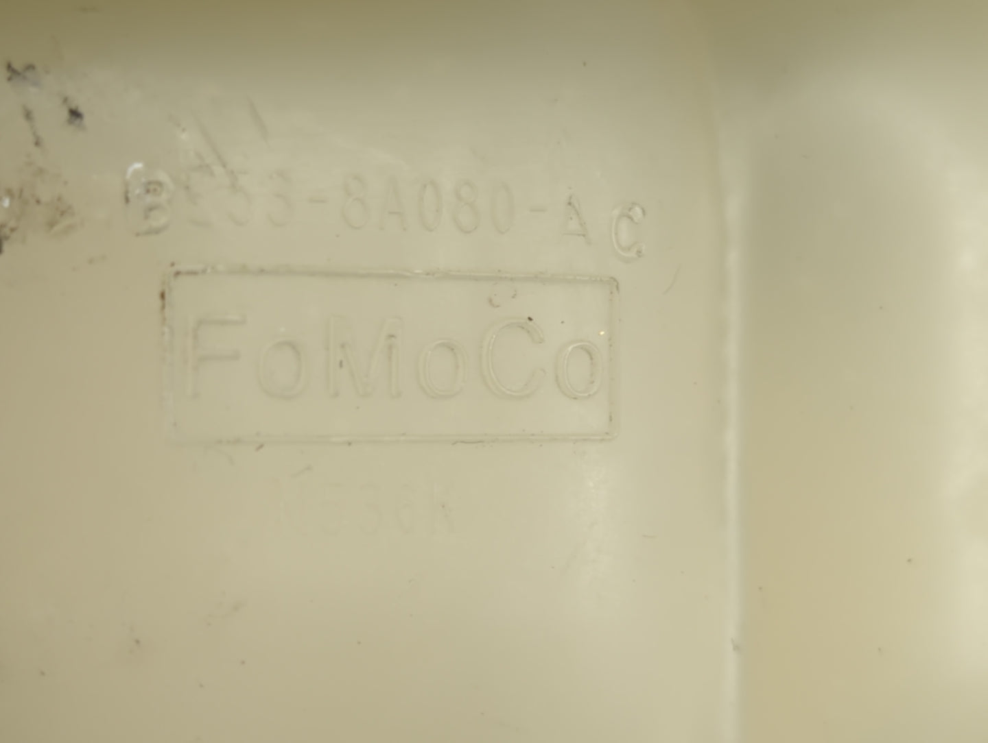 2010-2012 Ford Fusion Radiator Coolant Overflow Expansion Tank Bottle 1291220 - Oemusedautoparts1.com