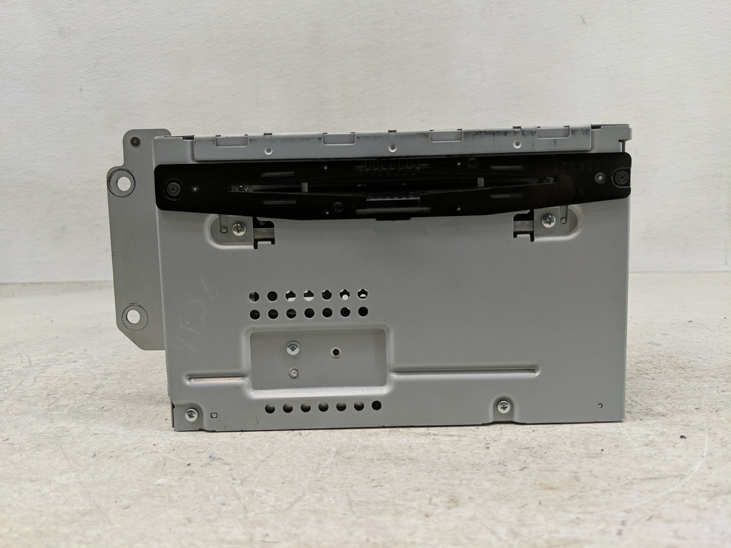 2010-2012 Ford Fusion Radio AM FM Cd Player Receiver Replacement P/N:BE5T-19C157-AB Fits Fits 2010 2011 2012 OEM Used Auto P
