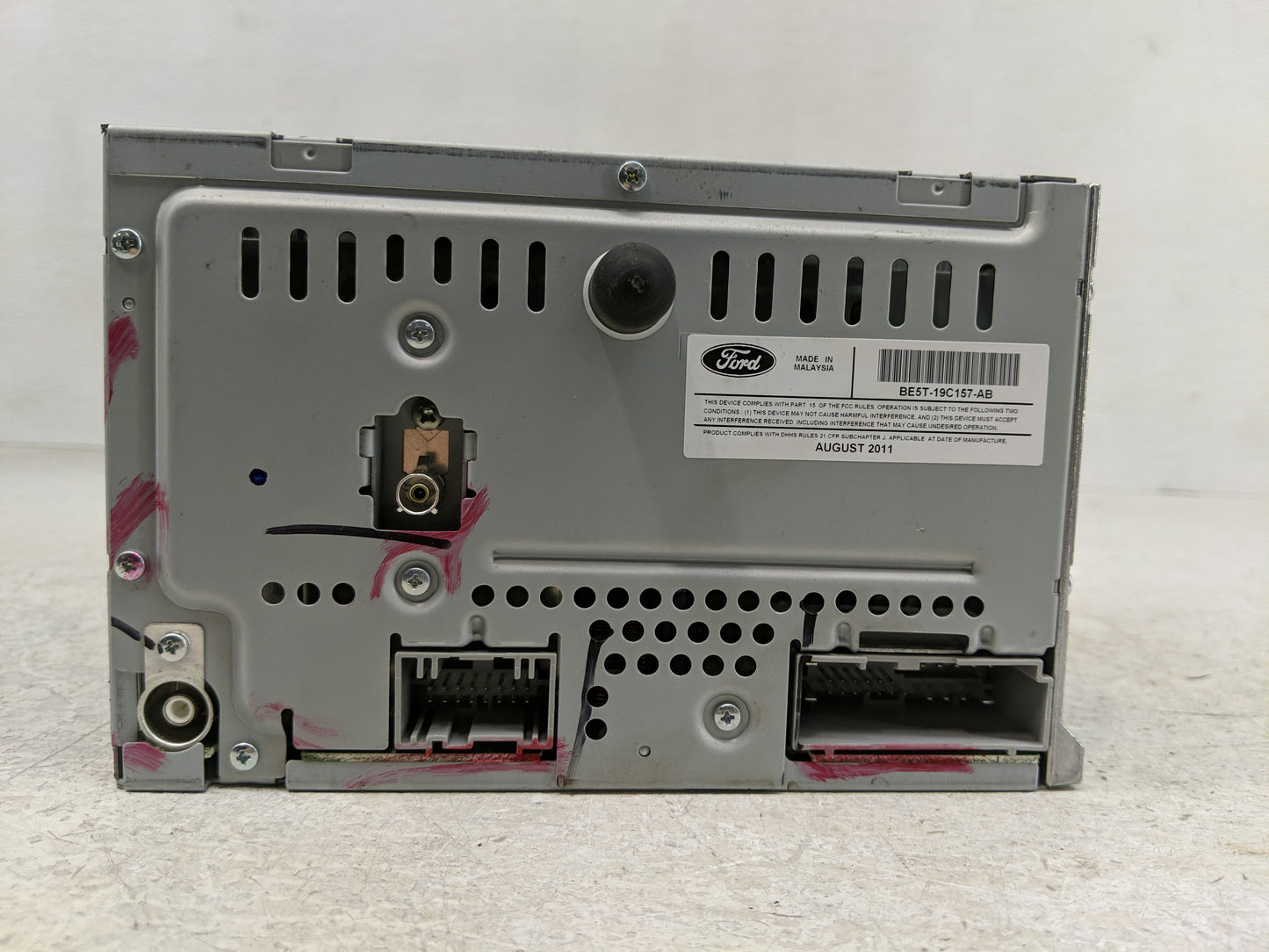 2010-2012 Ford Fusion Radio AM FM Cd Player Receiver Replacement P/N:BE5T-19C157-AB Fits Fits 2010 2011 2012 OEM Used Auto P