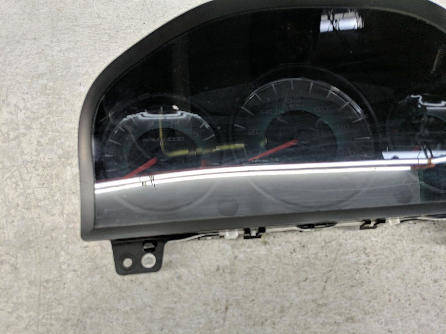 2011-2012 Ford Fusion Instrument Cluster Speedometer Gauges P/N:BE5T-10849-CD Fits Fits 2011 2012 OEM Used Auto Parts - Oemu
