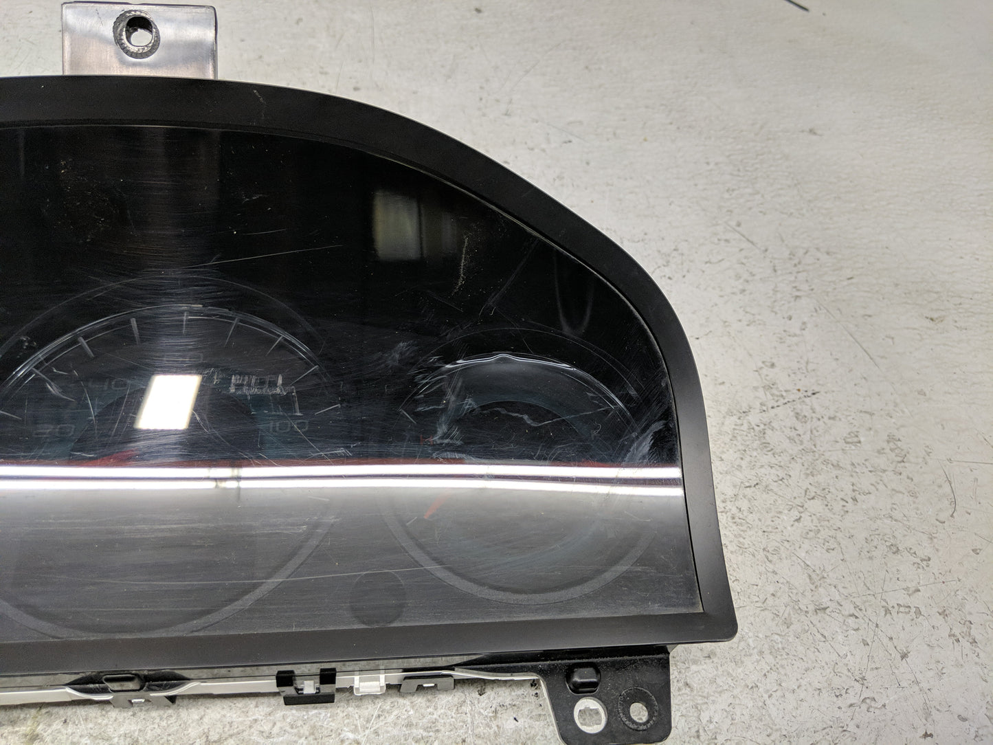 2011-2012 Ford Fusion Instrument Cluster Speedometer Gauges P/N:BE5T-10849-CD Fits Fits 2011 2012 OEM Used Auto Parts - Oemu