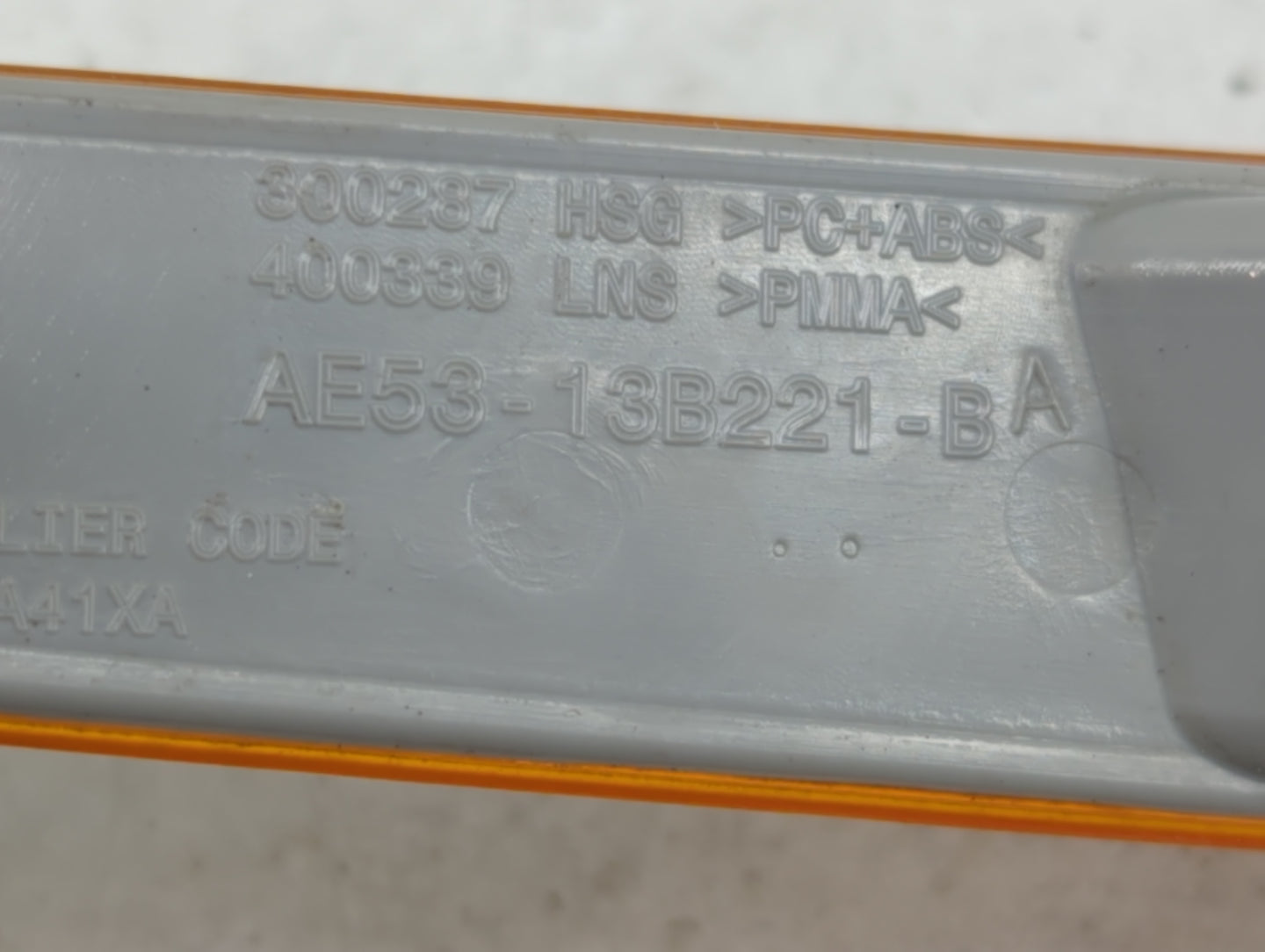 2010-2012 Ford Fusion Driver Left Oem Front Light Lamp - Oemusedautoparts1.com