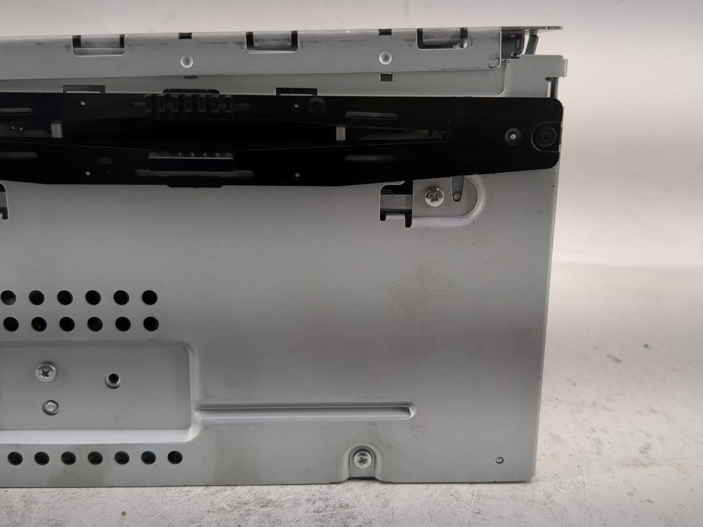 2011-2012 Ford Fusion Radio AM FM Cd Player Receiver Replacement P/N:BE5T-19C157-AB Fits Fits 2011 2012 OEM Used Auto Parts 