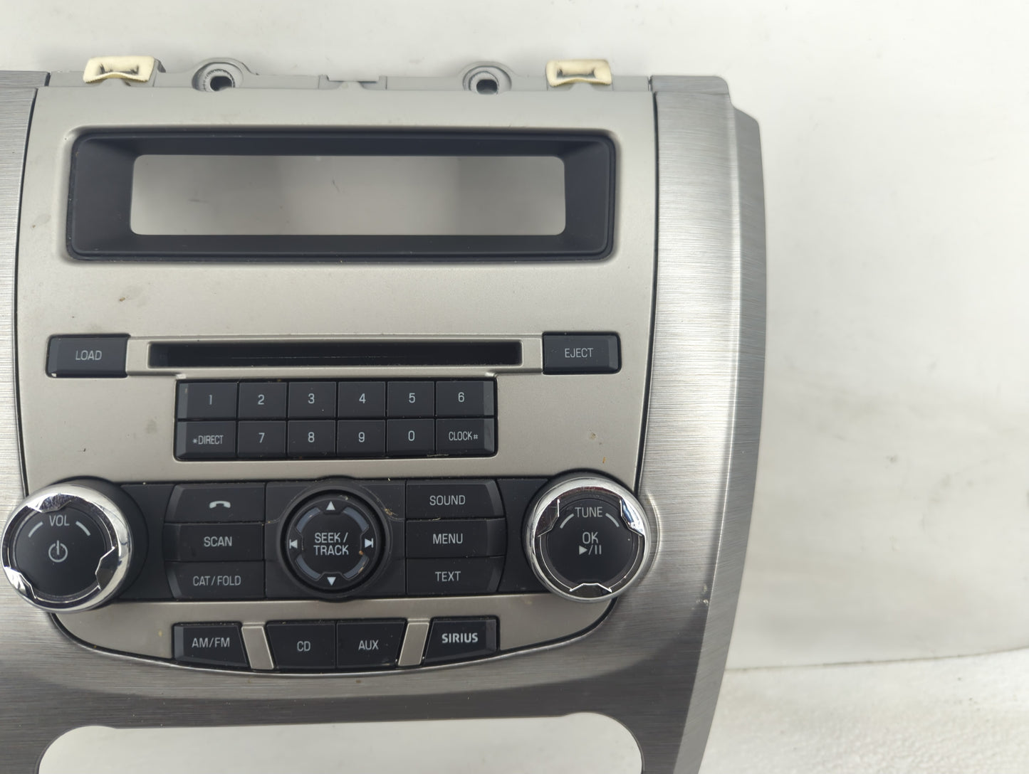 2010-2012 Ford Fusion Radio Control Panel - Oemusedautoparts1.com