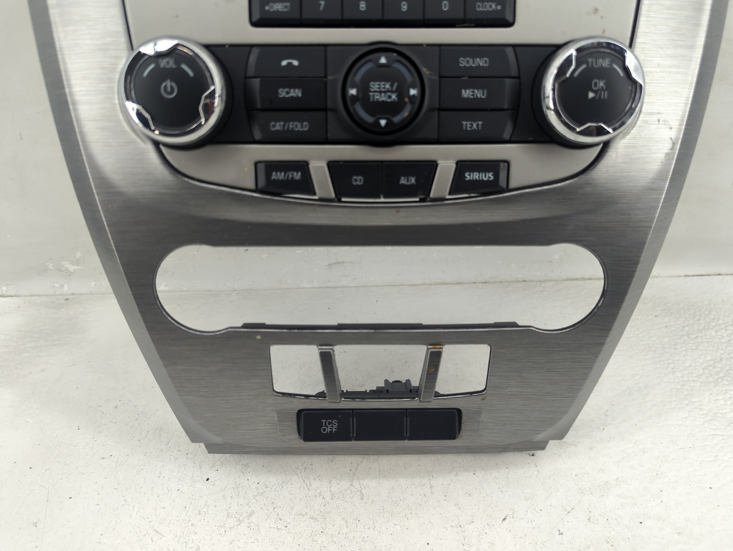 2010-2012 Ford Fusion Radio Control Panel - Oemusedautoparts1.com