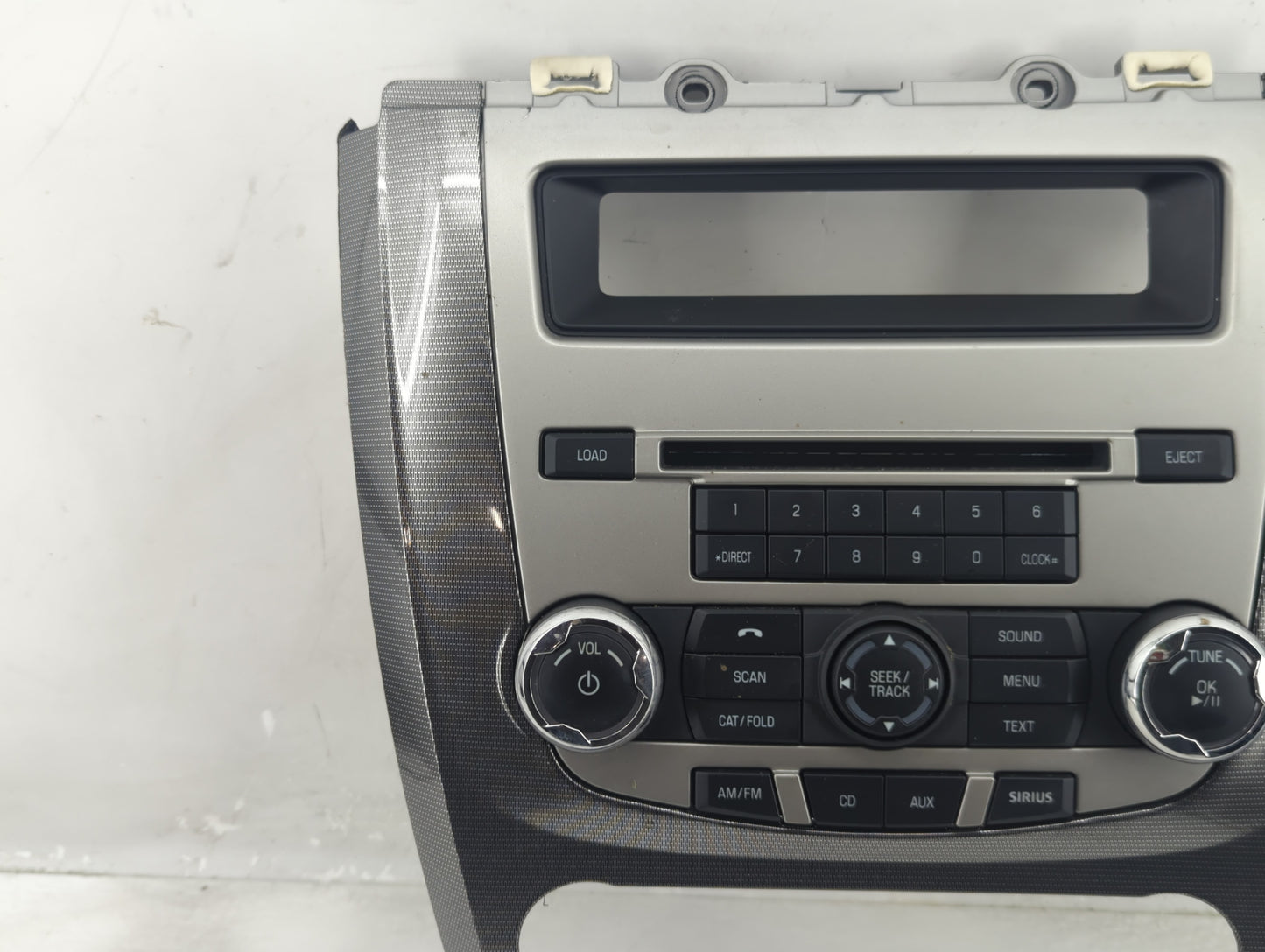 2010-2012 Ford Fusion Radio Control Panel - Oemusedautoparts1.com