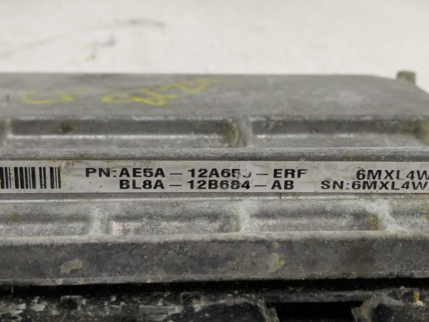 2011-2012 Ford Fusion PCM Engine Control Computer ECU ECM PCU OEM P/N:BL8A-12B684-AB AE5A-12A650-ERF Fits Fits 2011 2012 OEM