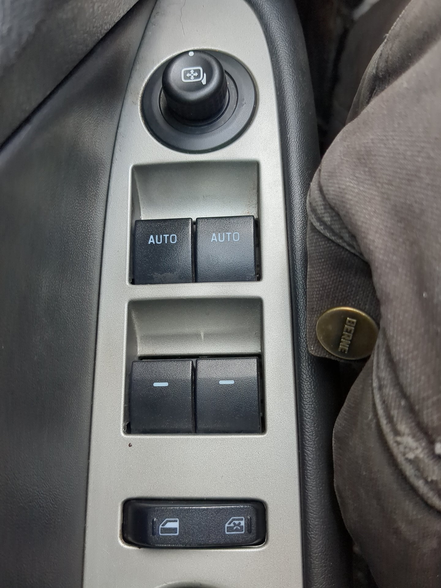 2011-2012 Ford Fusion Master Power Window Switch Replacement Driver Side Left Fits Fits 2011 2012 OEM Used Auto Parts - Oemu