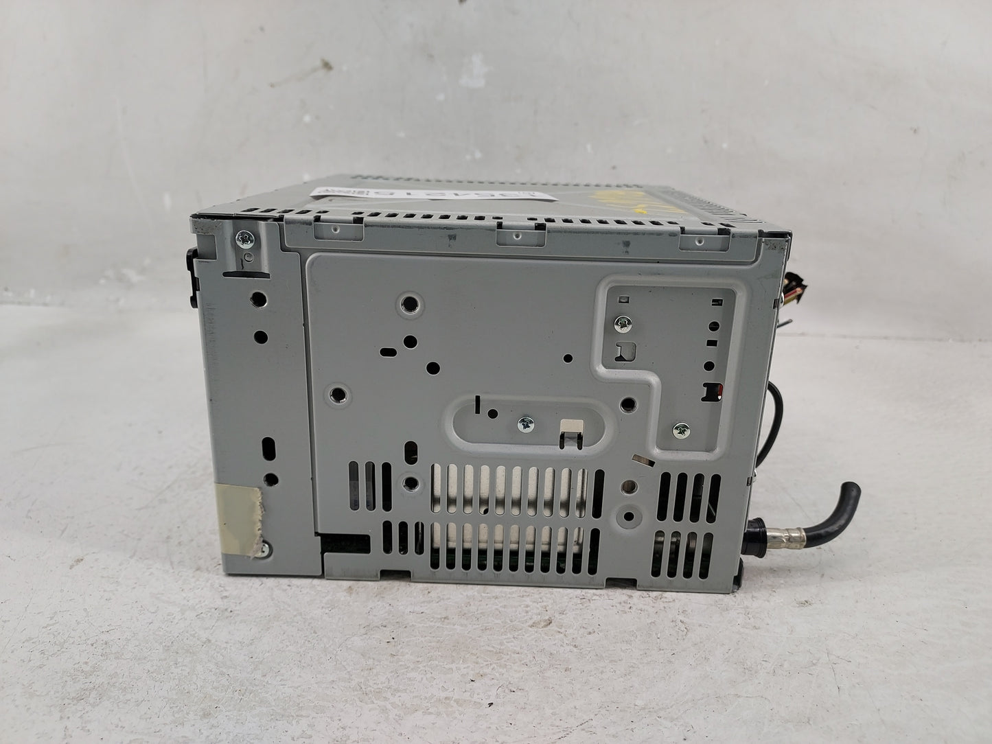 2011-2012 Ford Fusion Radio AM FM Cd Player Receiver Replacement P/N:BE5T-19C157-AA Fits Fits 2011 2012 OEM Used Auto Parts 