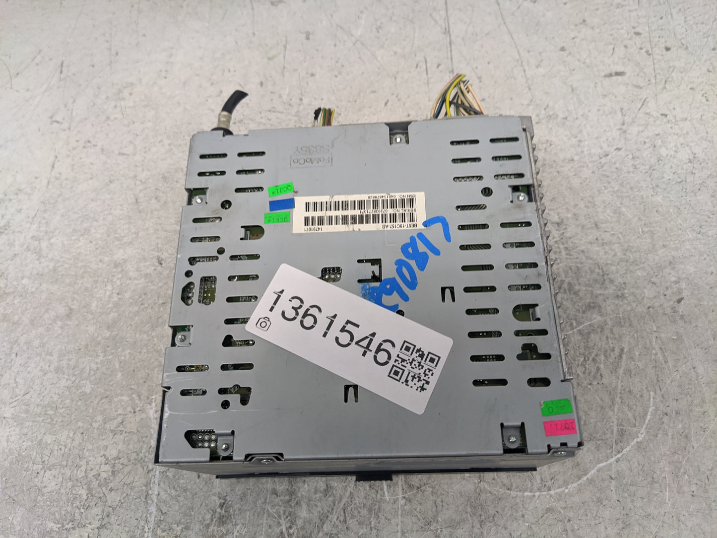 2011-2012 Ford Fusion Radio AM FM Cd Player Receiver Replacement P/N:BE5T-19C107-BA Fits Fits 2011 2012 OEM Used Auto Parts 