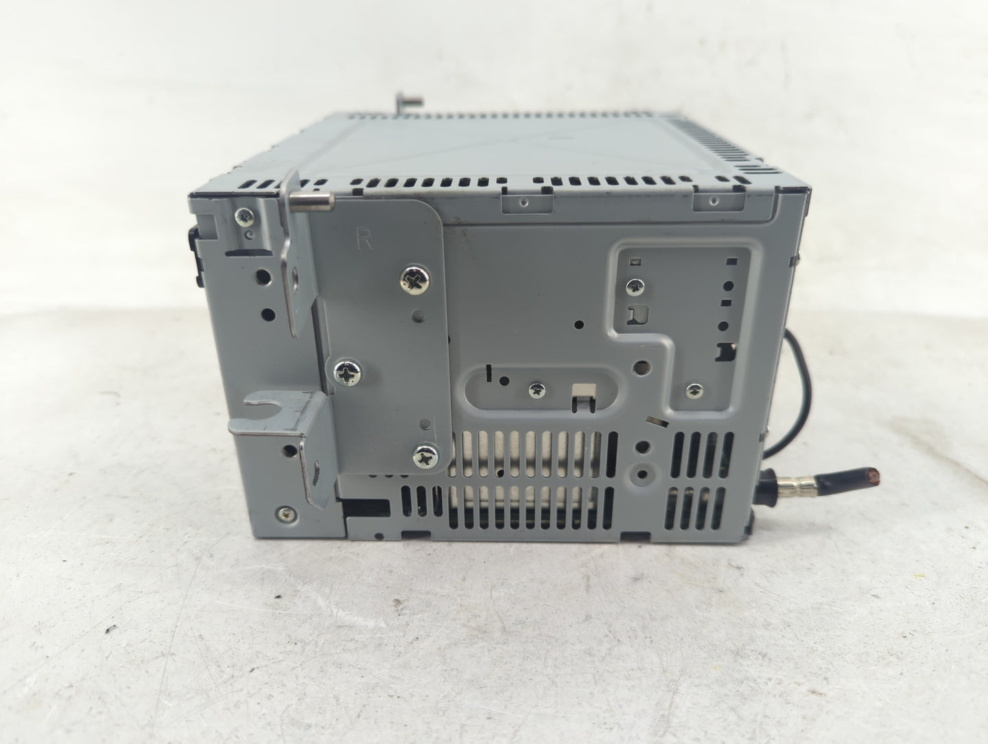 2010-2012 Ford Fusion Radio AM FM Cd Player Receiver Replacement P/N:BE5T-19C157-AB Fits Fits 2010 2011 2012 OEM Used Auto P