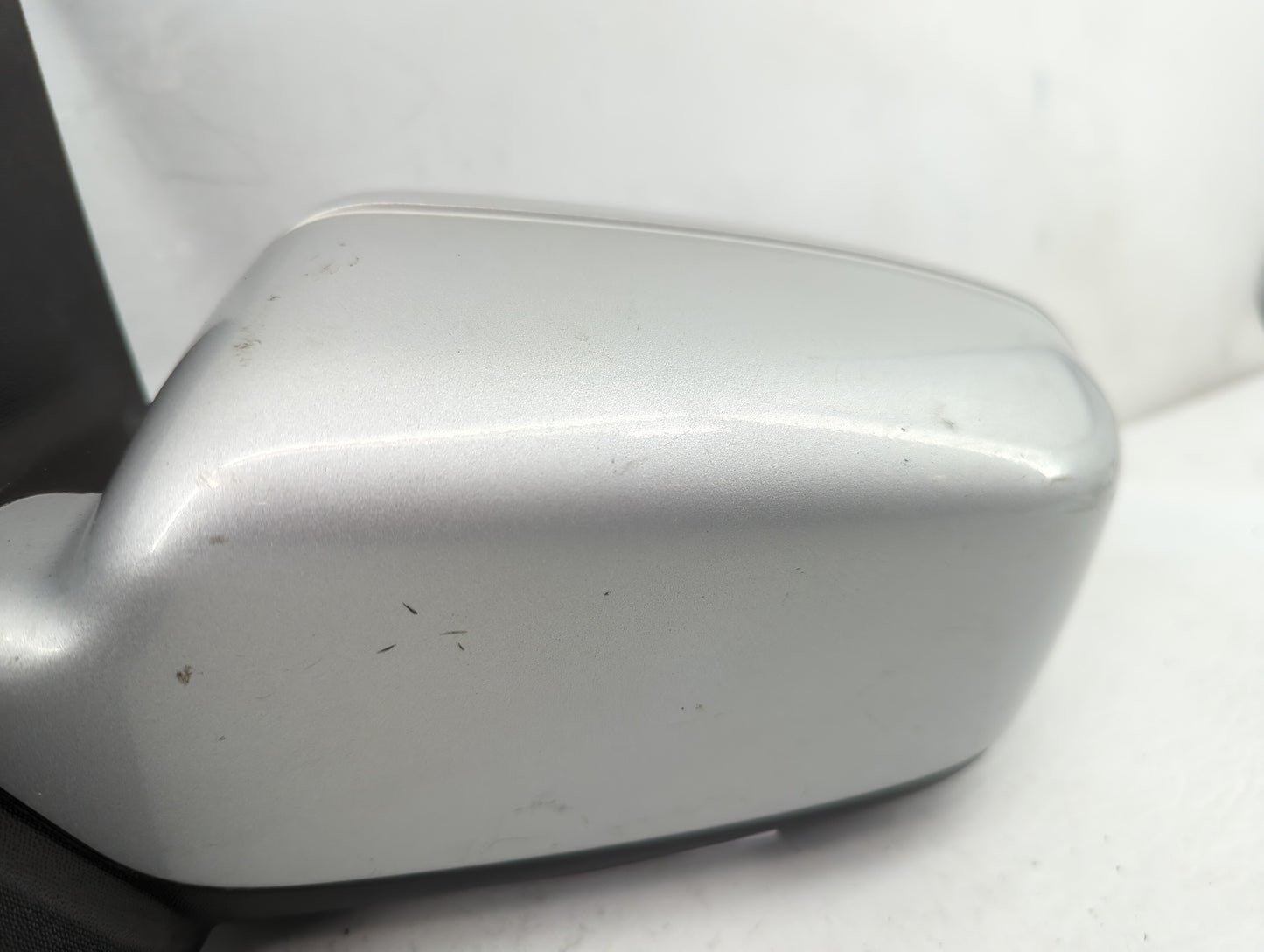 2011-2012 Ford Fusion Driver Side View Mirror - Left Door Mirror OEM Used - Oemusedautoparts1.com