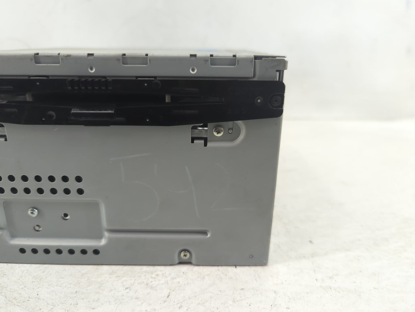 2010-2012 Ford Fusion Radio AM FM Cd Player Receiver Replacement P/N:BE5T-19C157-AB Fits Fits 2010 2011 2012 OEM Used Auto P