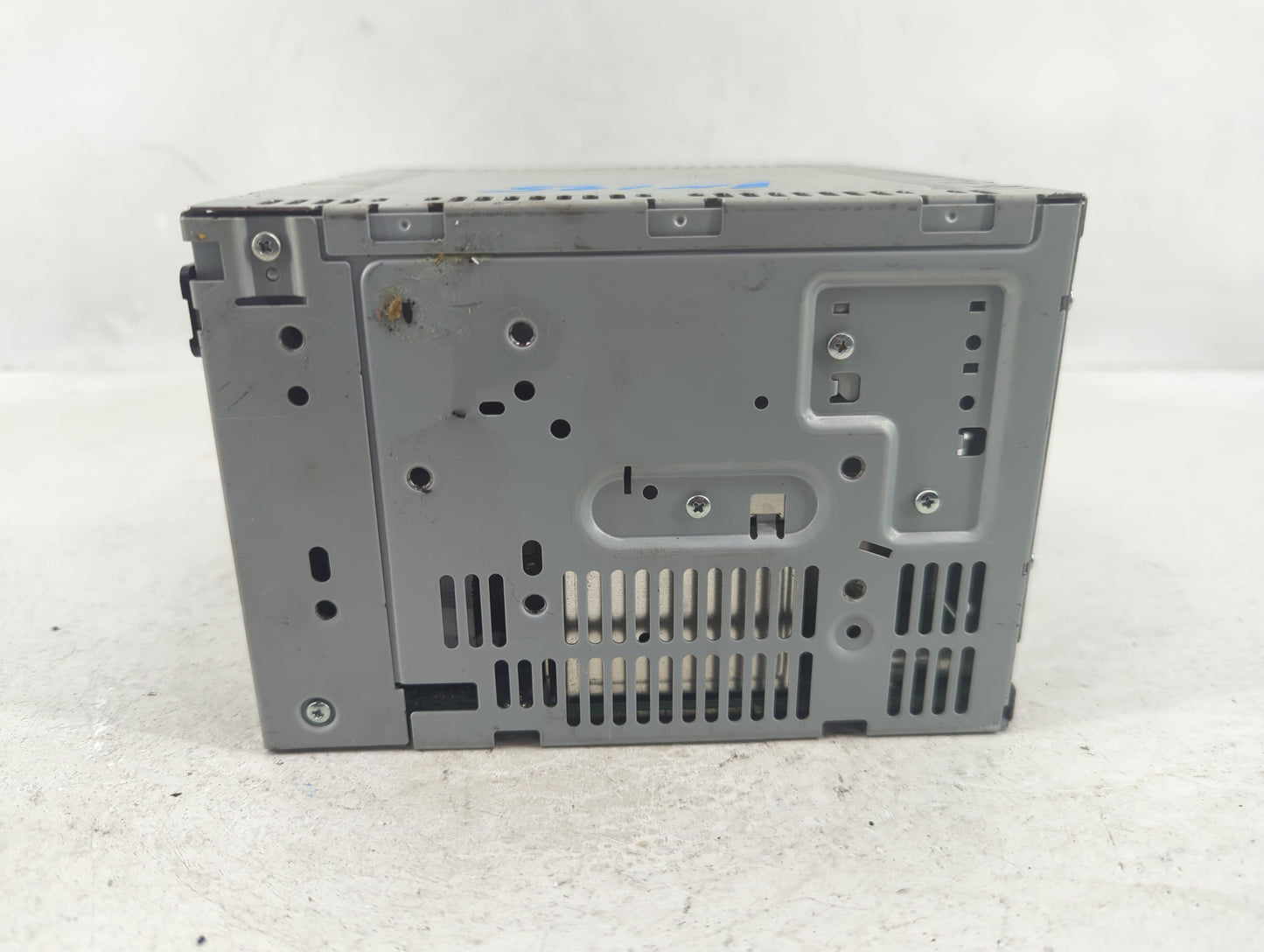 2010-2012 Ford Fusion Radio AM FM Cd Player Receiver Replacement P/N:BE5T-19C157-AB Fits Fits 2010 2011 2012 OEM Used Auto P