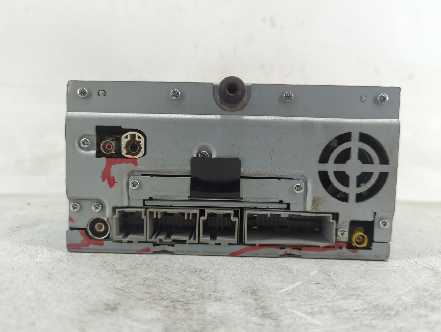 2012 Ford Fusion Radio AM FM Cd Player Receiver Replacement P/N:CE5T 19C156BA Fits OEM Used Auto Parts - Oemusedautoparts1.c