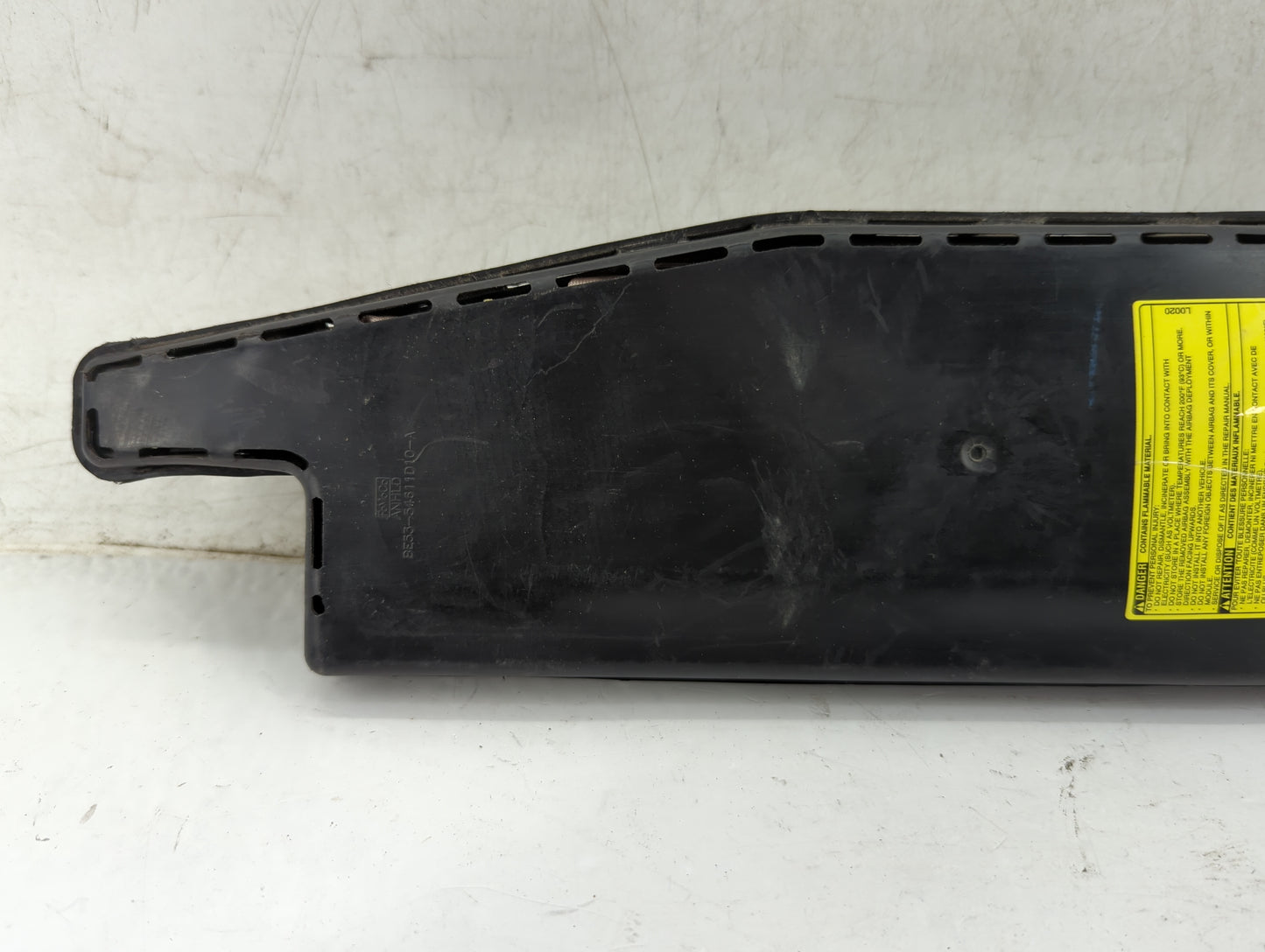 2010-2012 Ford Fusion Air Bag Passenger Right Knee OEM P/N:BE5354611D10AD Fits Fits 2010 2011 2012 OEM Used Auto Parts - Oem