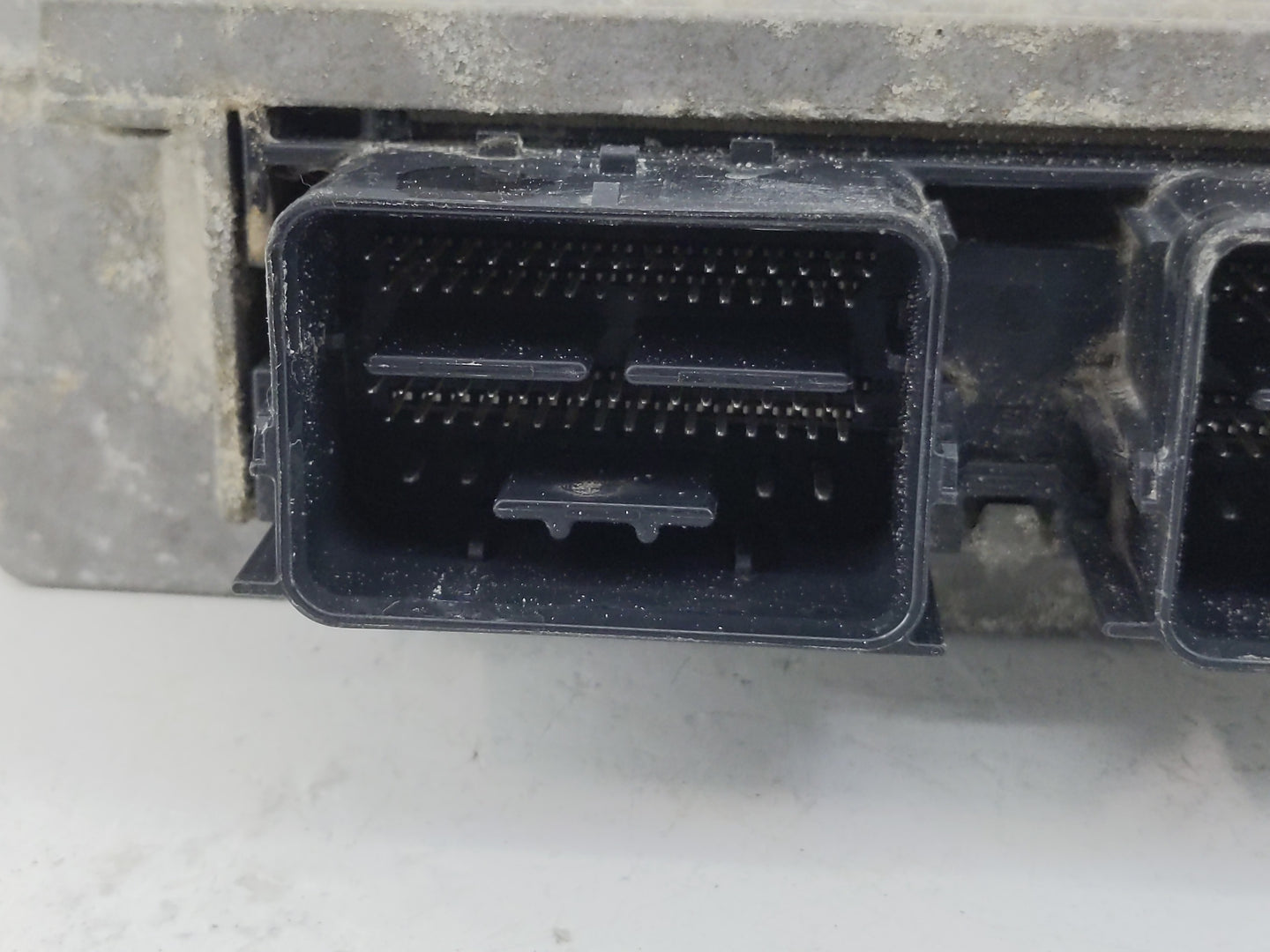 2012 Ford Fusion PCM Engine Control Computer ECU ECM PCU OEM P/N:BL8A-12B684-AB AE5A-12A650-FJA Fits OEM Used Auto Parts - O