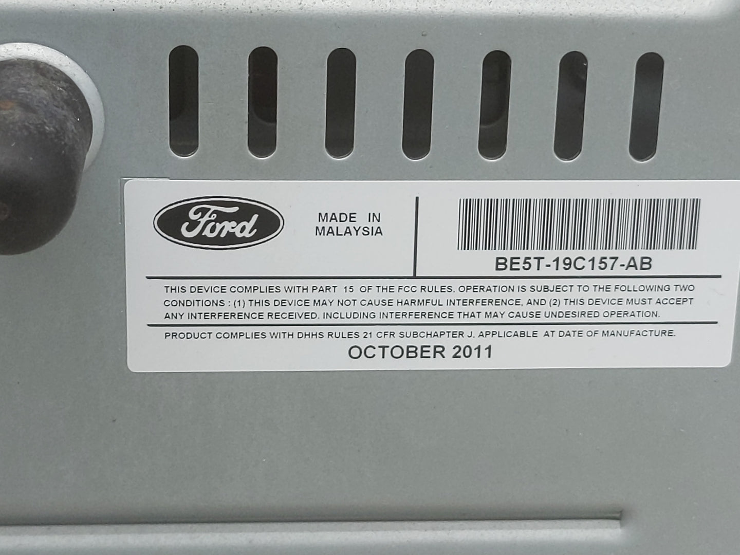 2010-2012 Ford Fusion Radio AM FM Cd Player Receiver Replacement P/N:BE5T-19C157-AB Fits Fits 2010 2011 2012 OEM Used Auto P
