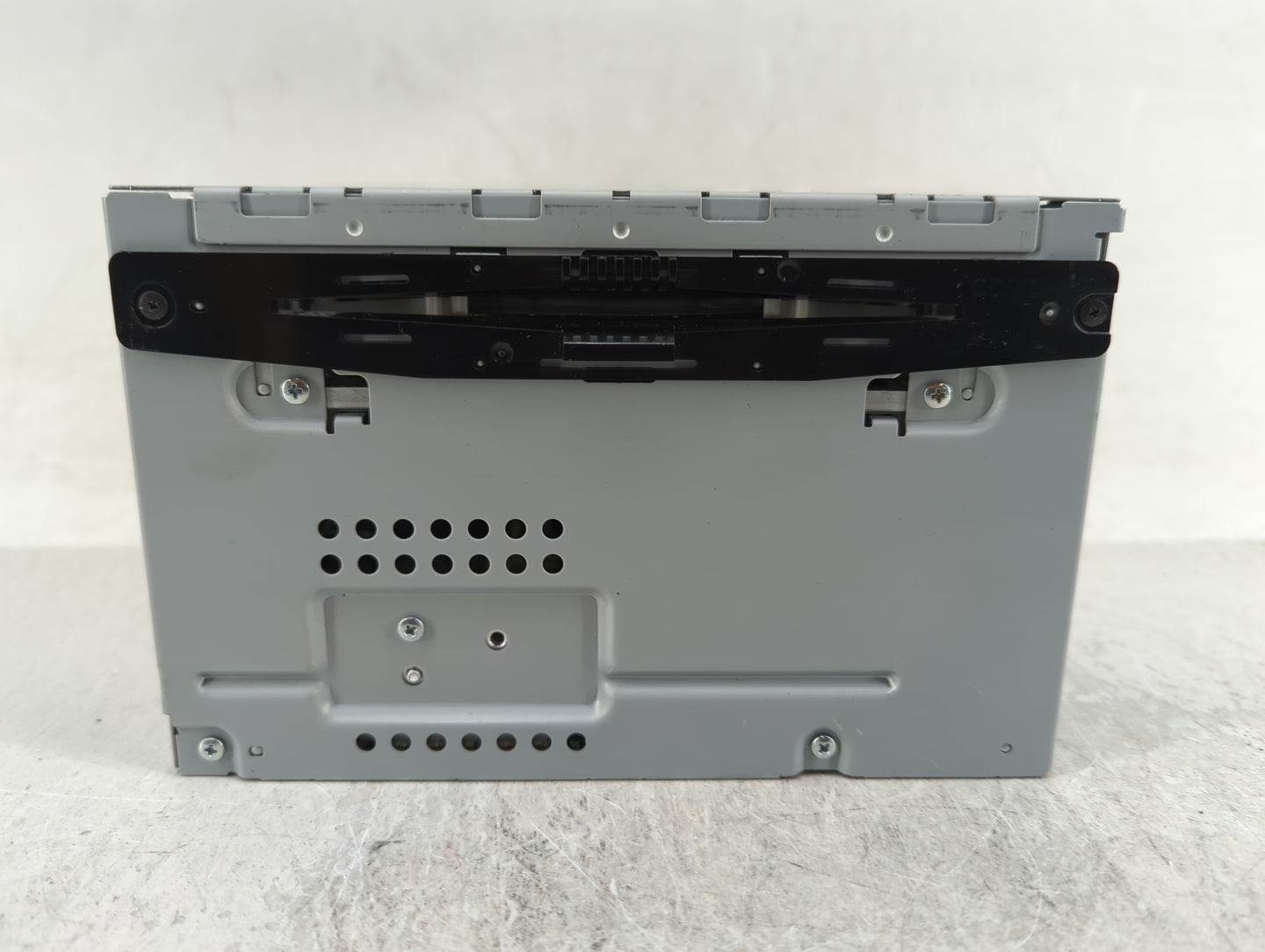2011-2012 Ford Fusion Radio AM FM Cd Player Receiver Replacement P/N:BE5T-19C157-AB Fits Fits 2011 2012 OEM Used Auto Parts 