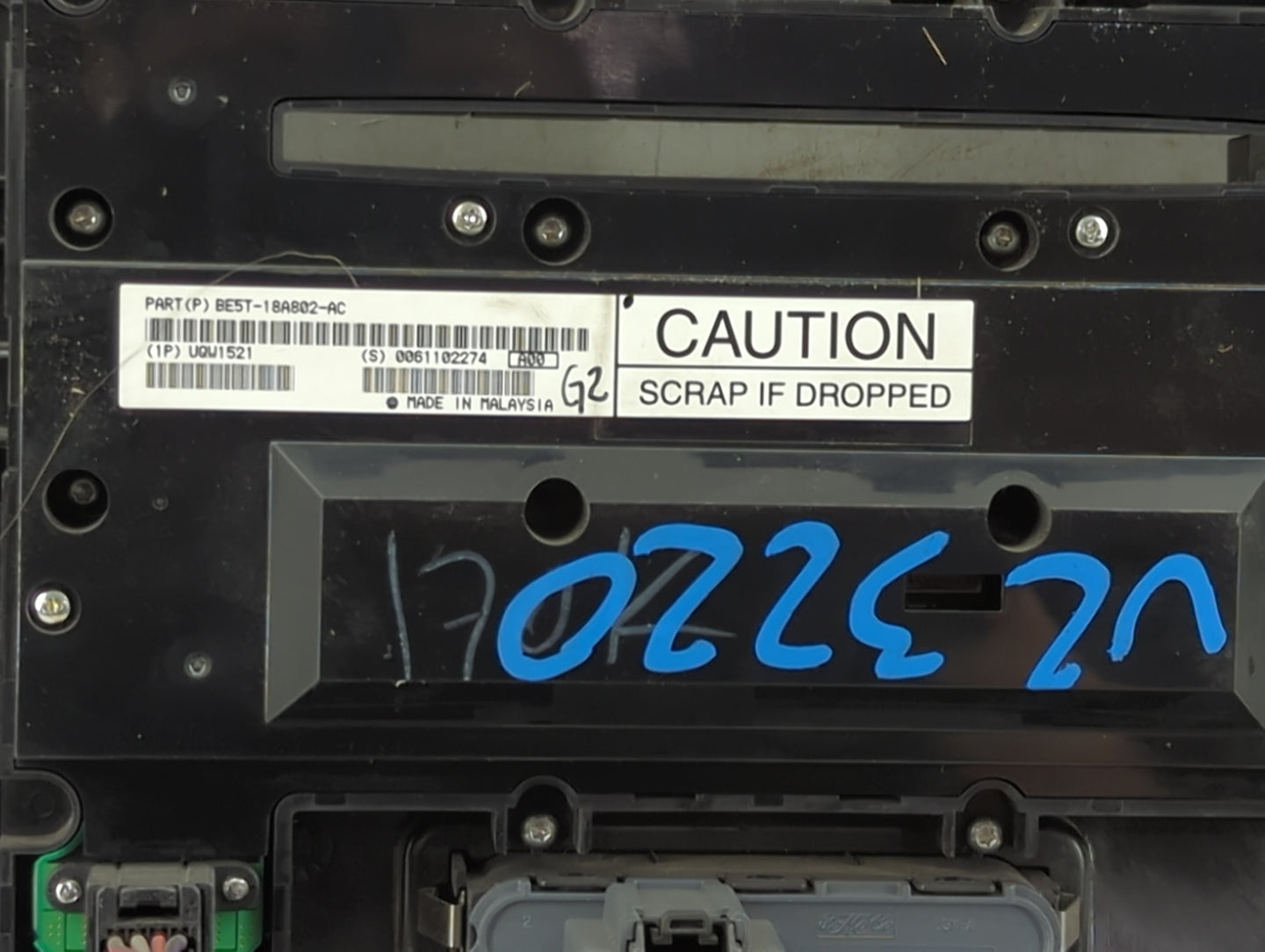 2011-2012 Ford Fusion Radio Control Panel - Oemusedautoparts1.com