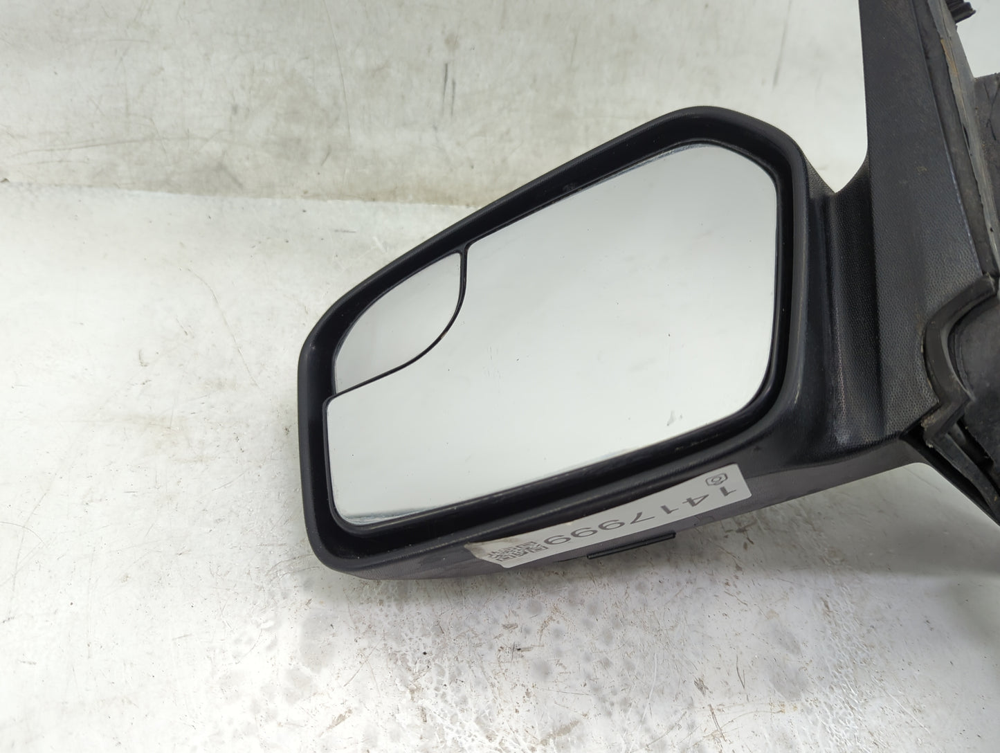 2011-2012 Ford Fusion Driver Side View Mirror - Left Door Mirror OEM Used - Oemusedautoparts1.com