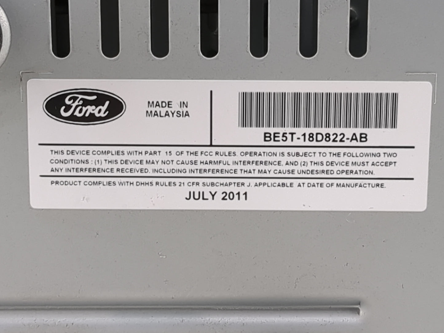 2011-2012 Ford Fusion Radio AM FM Cd Player Receiver Replacement P/N:BE5T-18D822-AB Fits Fits 2011 2012 OEM Used Auto Parts 