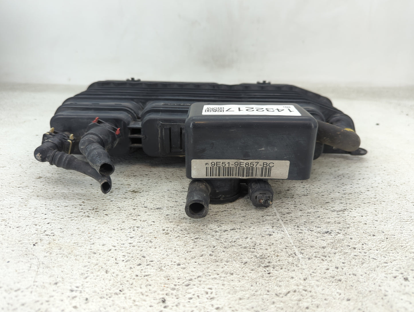 2012 Ford Fusion Fuel Vapor Charcoal Canister - Oemusedautoparts1.com
