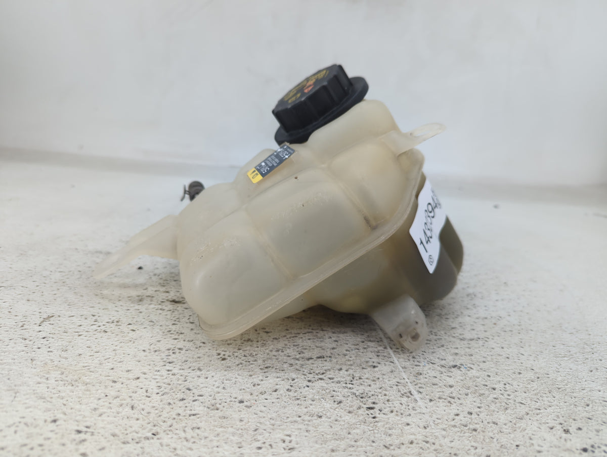 2010-2012 Ford Fusion Radiator Coolant Overflow Expansion Tank Bottle 1432394 - Oemusedautoparts1.com