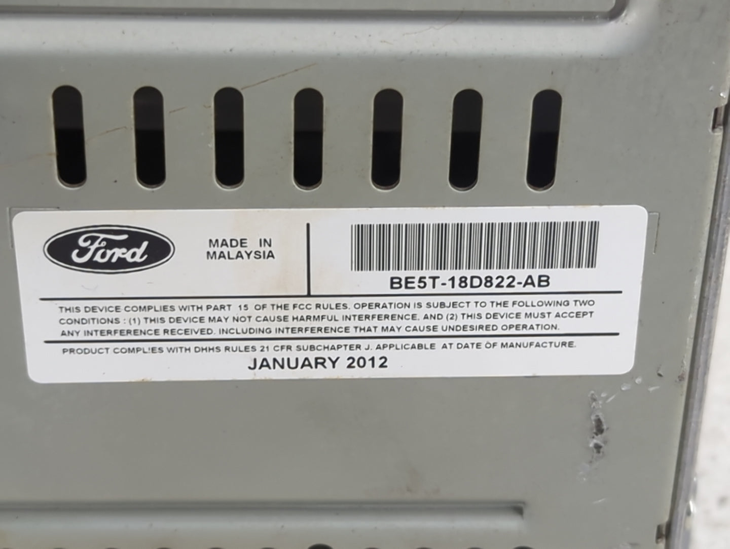 2011-2012 Ford Fusion Radio AM FM Cd Player Receiver Replacement P/N:BE5T-18D822-AB Fits Fits 2011 2012 OEM Used Auto Parts 