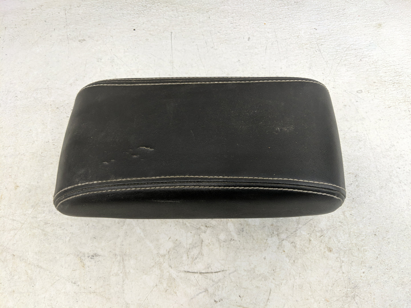 2012 Ford Fusion Center Console Armrest Cover Lid Fits OEM Used Auto Parts - Oemusedautoparts1.com