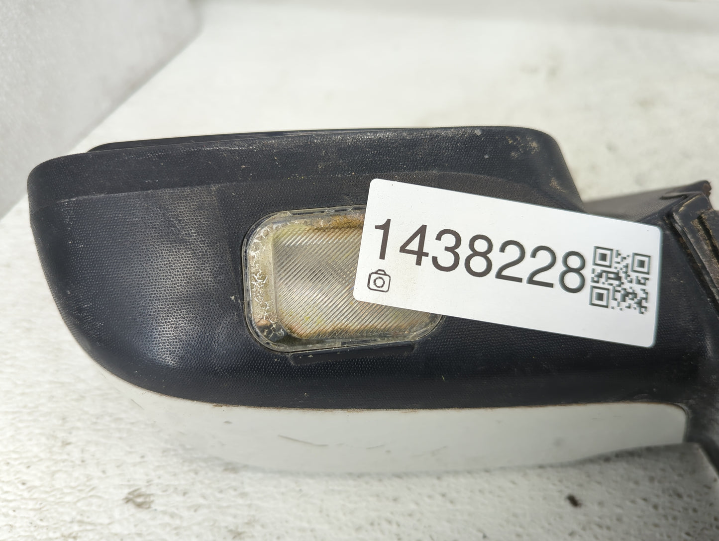 2011-2012 Ford Fusion Driver Side View Mirror - Left Door Mirror OEM Used - Oemusedautoparts1.com