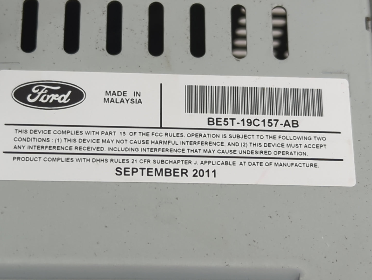 2010-2012 Ford Fusion Radio AM FM Cd Player Receiver Replacement P/N:BE5T-19C157-AB Fits Fits 2010 2011 2012 OEM Used Auto P