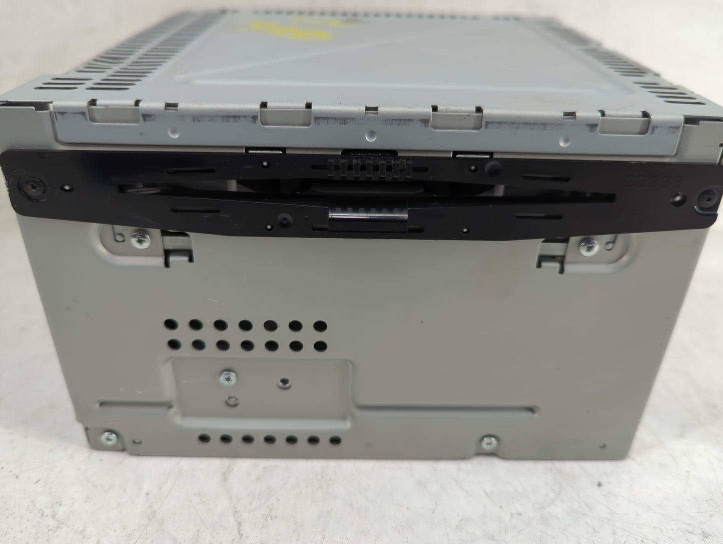2011-2012 Ford Fusion Radio AM FM Cd Player Receiver Replacement P/N:BE5T-19C157-AB Fits Fits 2011 2012 OEM Used Auto Parts 