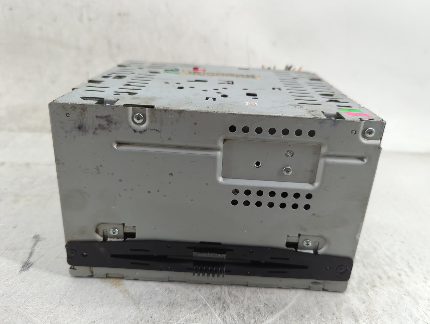 2010-2012 Ford Fusion Radio AM FM Cd Player Receiver Replacement P/N:BE5T-19C157-AB Fits Fits 2010 2011 2012 OEM Used Auto P