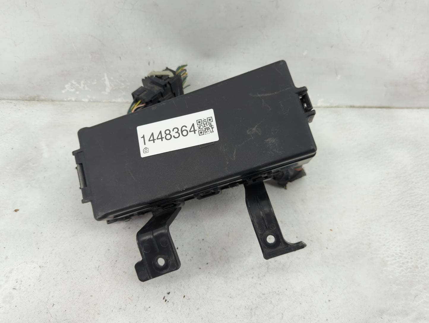 2010-2012 Ford Fusion Fusebox Fuse Box Panel Relay Module P/N:7T4T-14B476-AB 7154-5816-30, 6E5T-14A003-AB Fits Fits 2010 201