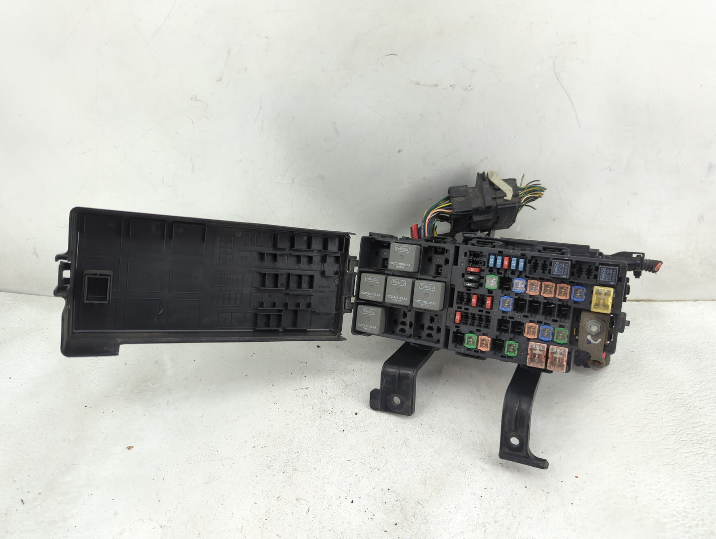 2010-2012 Ford Fusion Fusebox Fuse Box Panel Relay Module P/N:7T4T-14B476-AB 7154-5816-30, 6E5T-14A003-AB Fits Fits 2010 201
