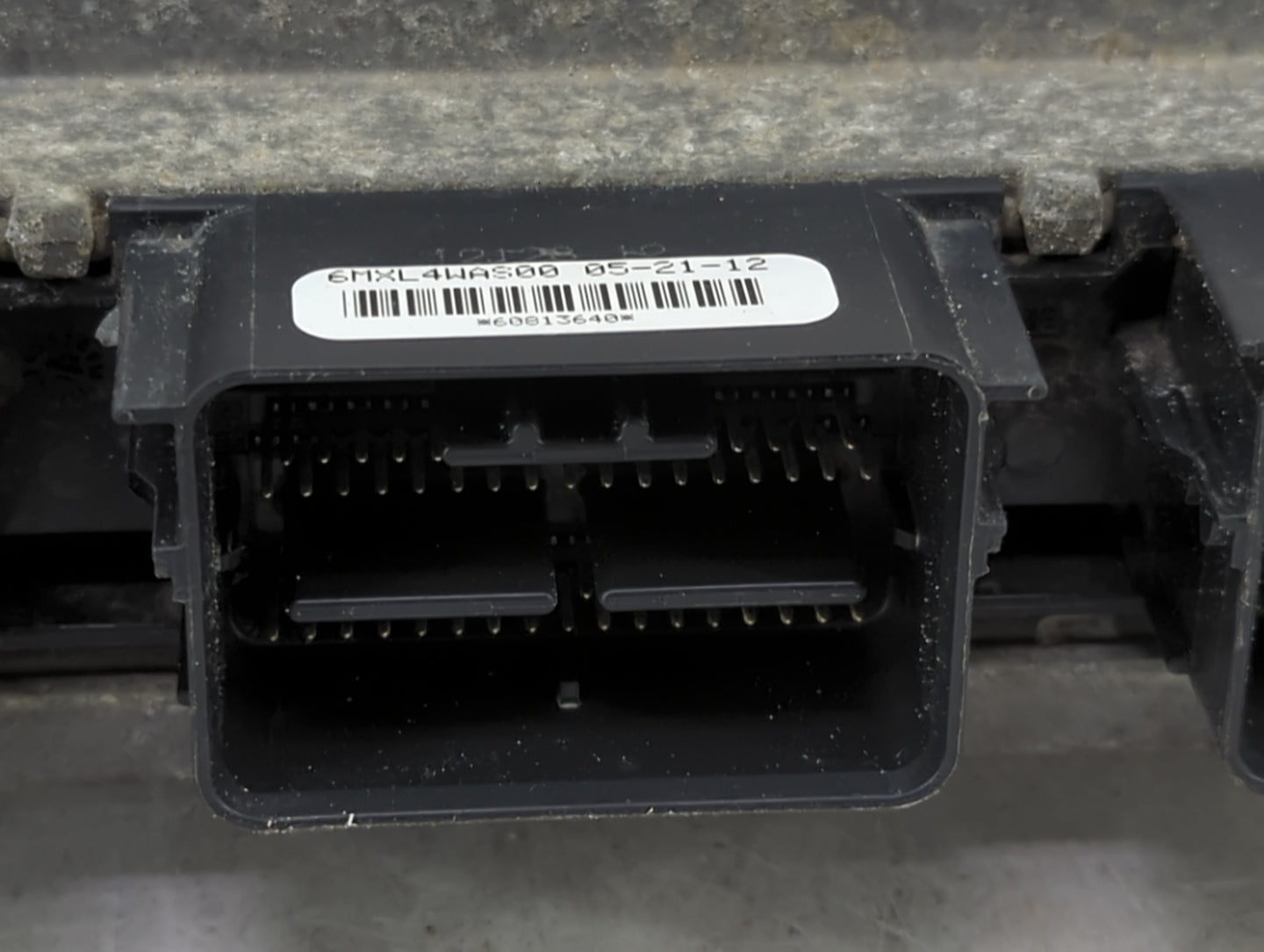 2011-2012 Ford Fusion PCM Engine Control Computer ECU ECM PCU OEM P/N:AE5A-12A650-FJB BL8A-12B684-AB Fits Fits 2011 2012 OEM