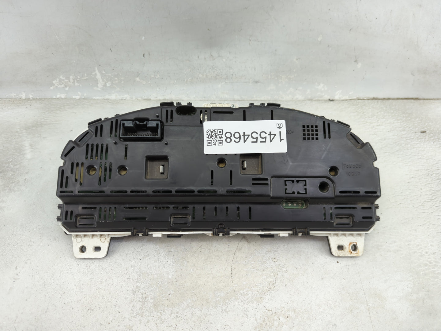 2011-2012 Ford Fusion Instrument Cluster Speedometer Gauges P/N:BE5T-10849-CD Miles: Fits Fits 2011 2012 OEM Used Auto Parts