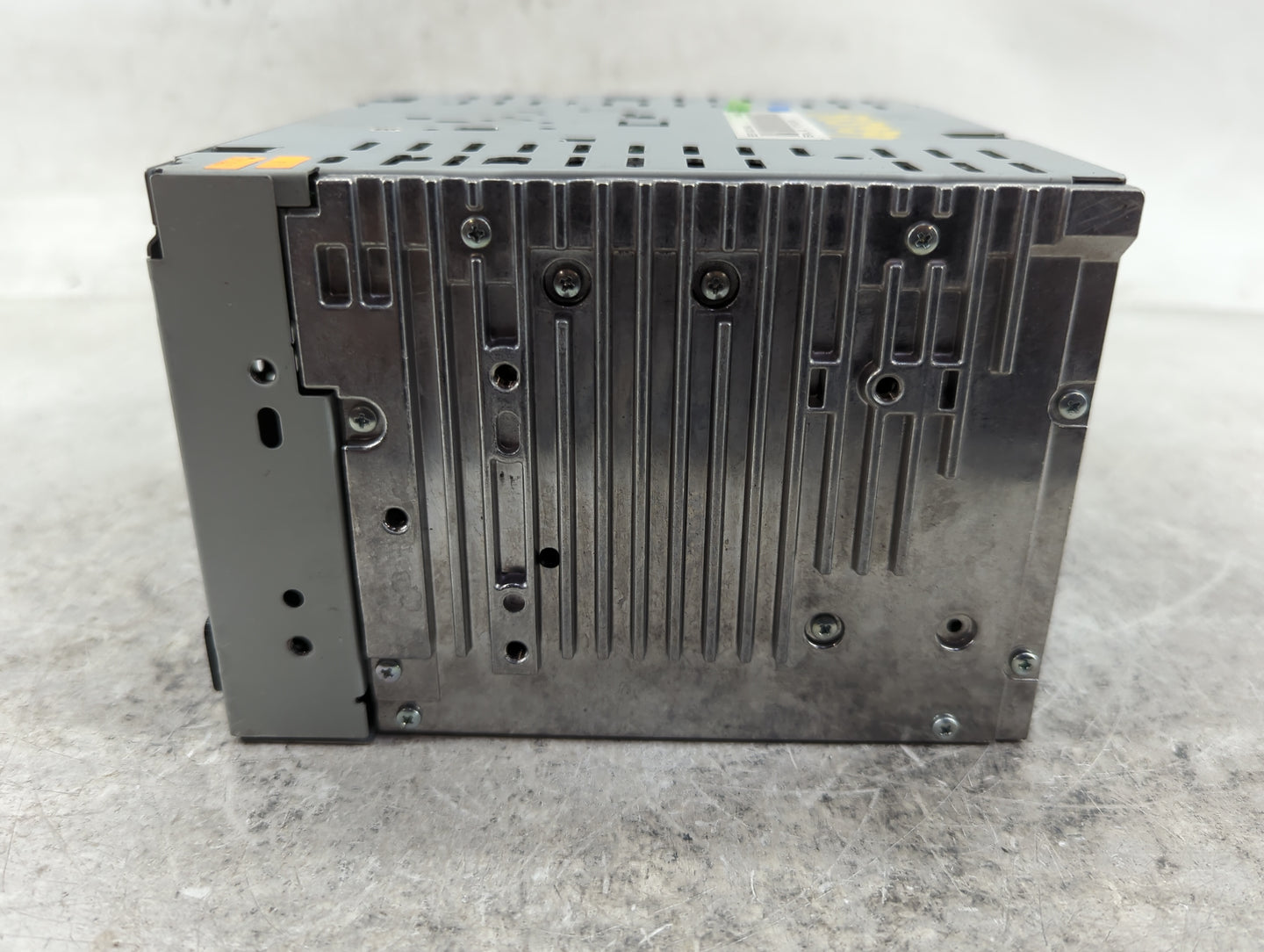 2011-2012 Ford Fusion Radio AM FM Cd Player Receiver Replacement P/N:BE5T-1C107-BA Fits Fits 2011 2012 OEM Used Auto Parts -