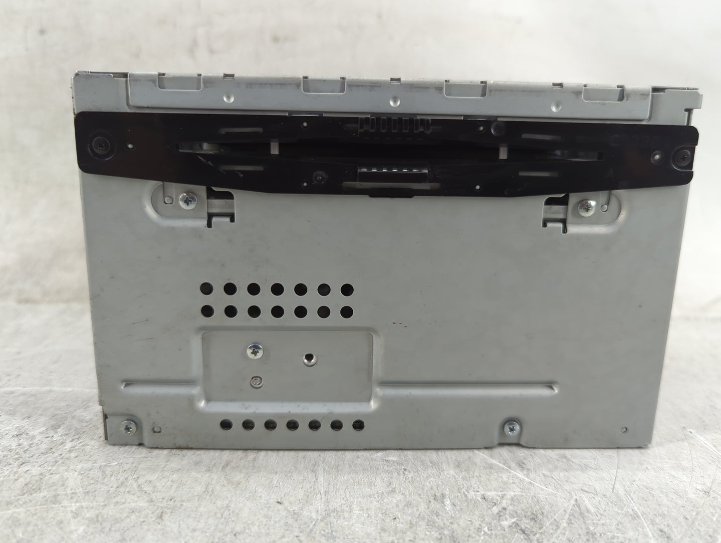 2010-2012 Ford Fusion Radio AM FM Cd Player Receiver Replacement P/N:BE5T-19C157-AB Fits Fits 2010 2011 2012 OEM Used Auto P