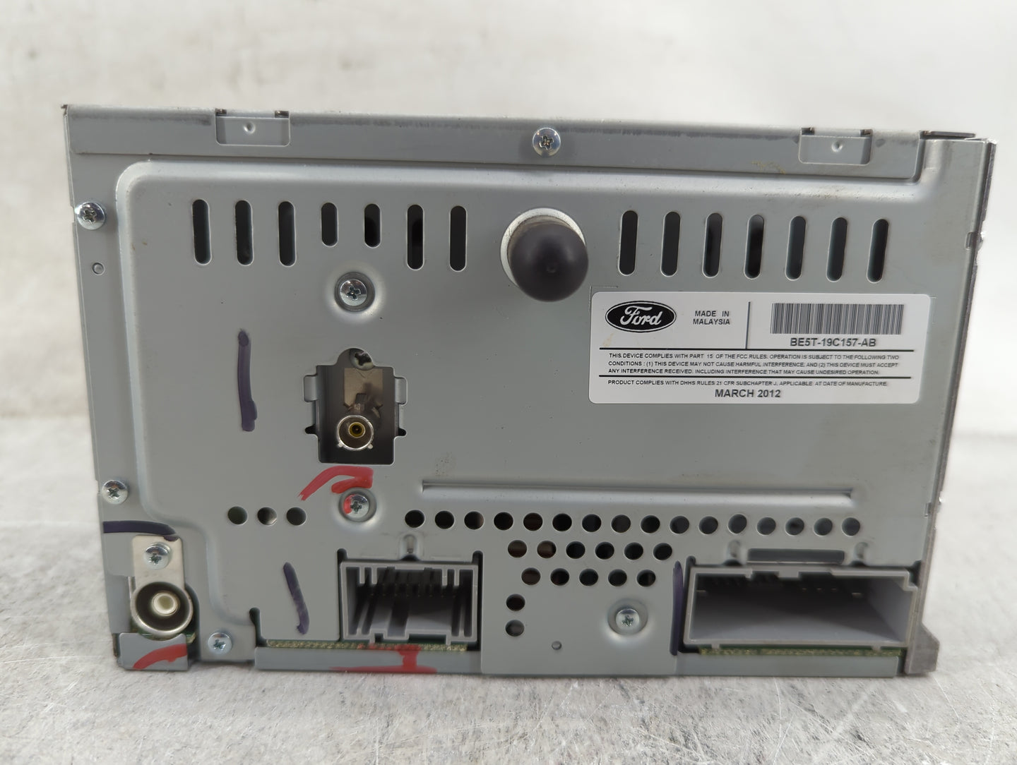2010-2012 Ford Fusion Radio AM FM Cd Player Receiver Replacement P/N:BE5T-19C157-AB Fits Fits 2010 2011 2012 OEM Used Auto P